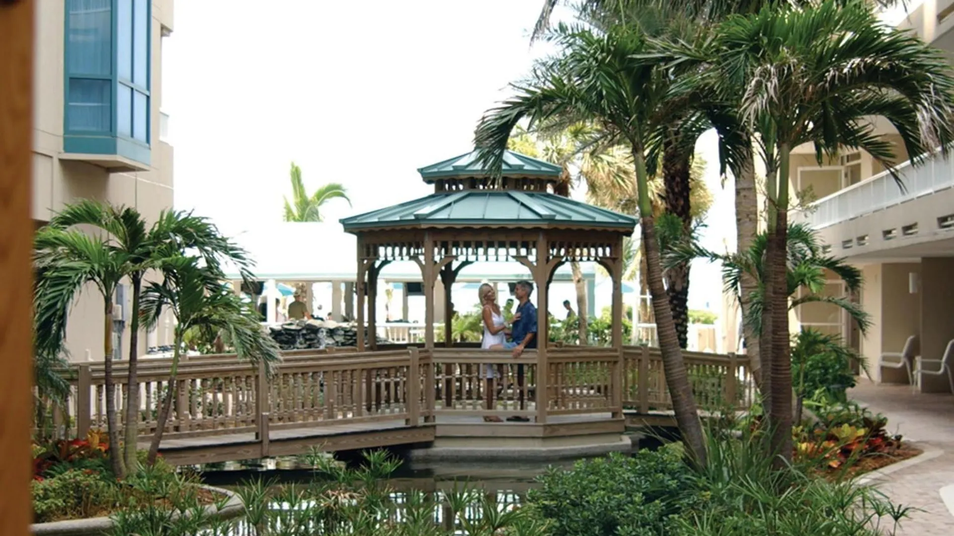 Lido Beach Resort - Sarasota