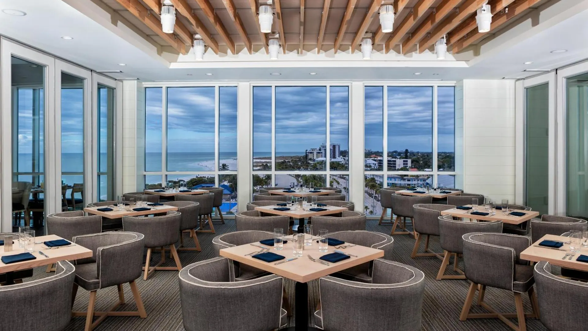 Lido Beach Resort - Sarasota